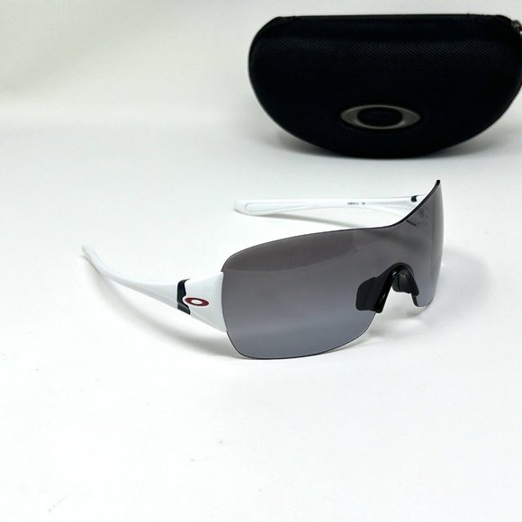 Oakley sunglasses Misconduct OO9141-11 Team USA main image 12